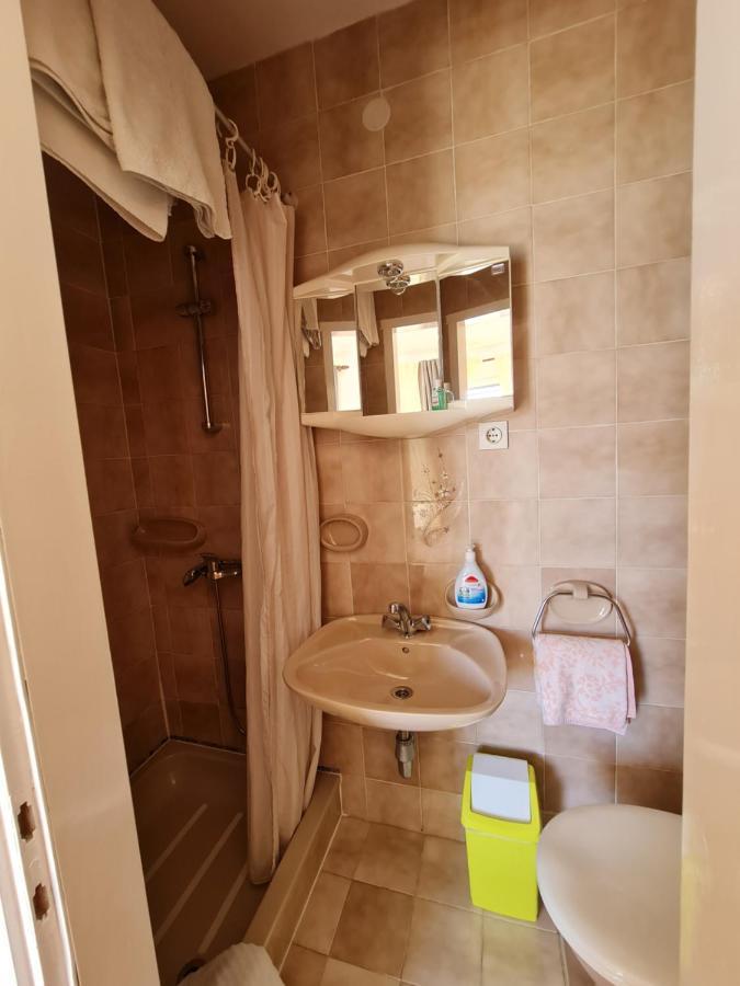 Apartmani I Sobe Jusic Rab Town Ngoại thất bức ảnh