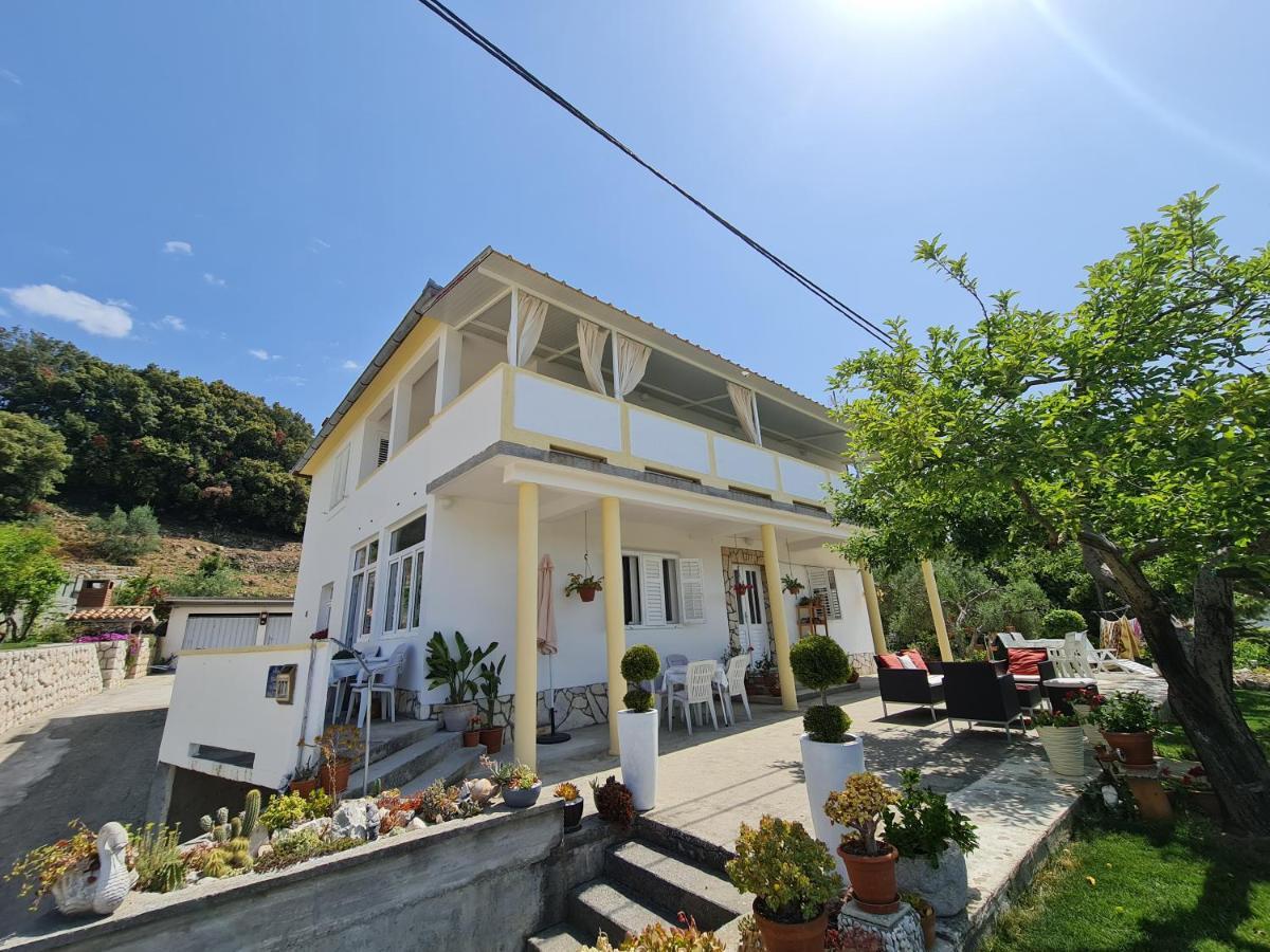 Apartmani I Sobe Jusic Rab Town Ngoại thất bức ảnh